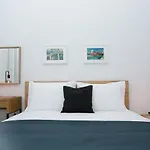Spacious Luminous Apartament