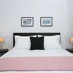 Spacious Luminous Apartament *