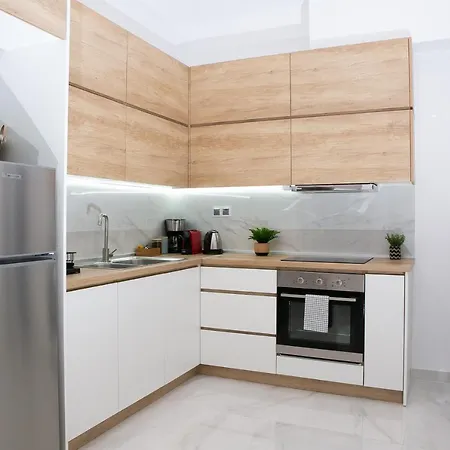 Spacious Luminous Apartament