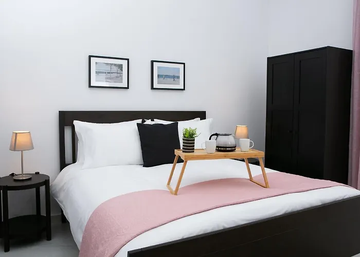 Spacious Luminous Apartamento